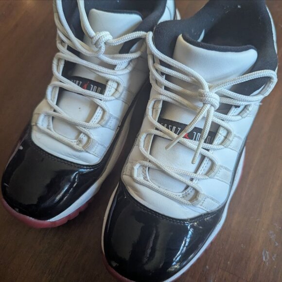 Nike Air Jordan Size US 7Y, UK 6, EU 39 Retro Low Concord-Bred AV2187-160, Laces - Picture 1 of 11